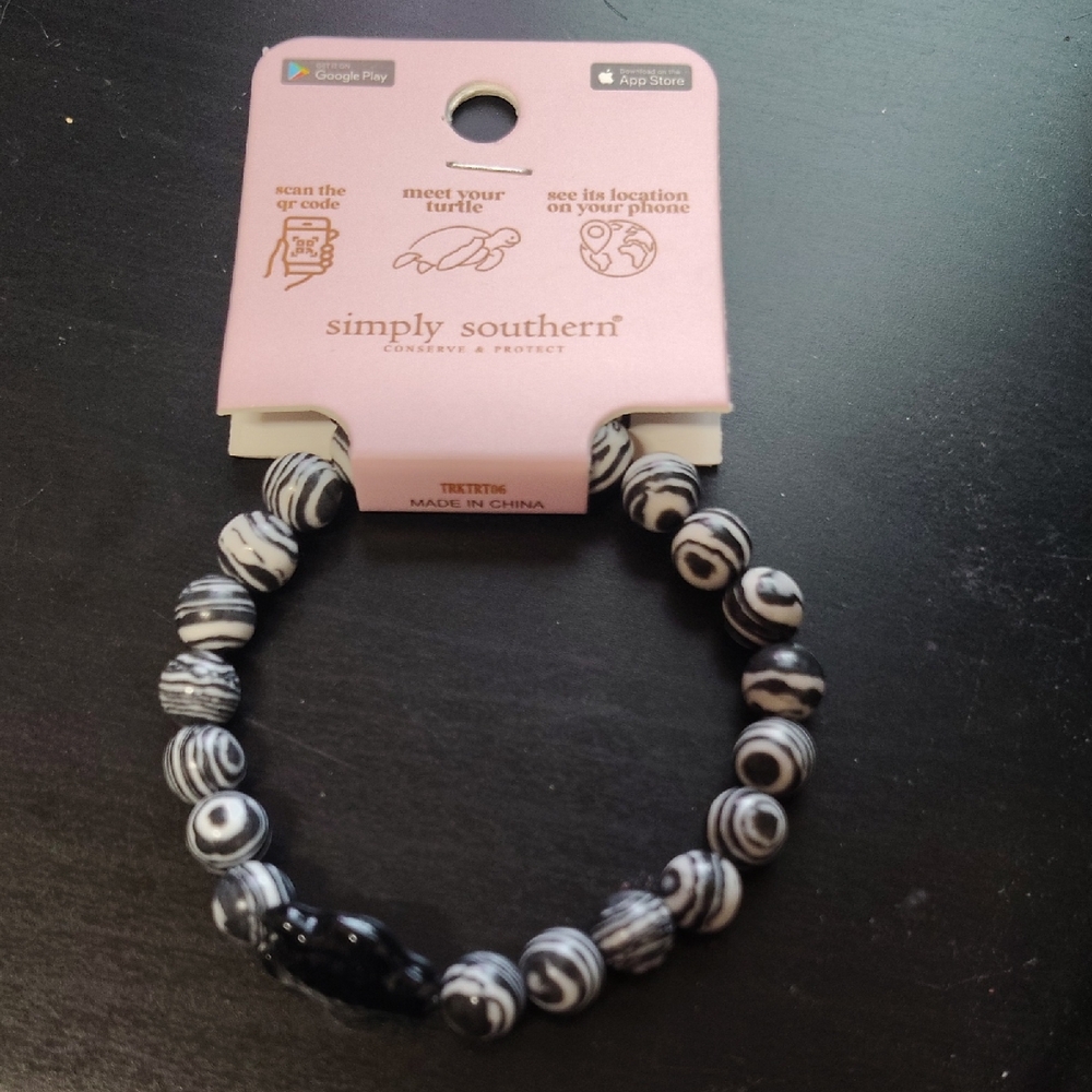 Simply Southern Swirl Beaded Bracelet